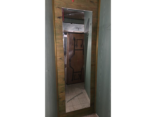 Spegel - afbeelding 1 van  1