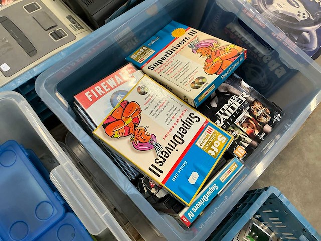 Spelconsole (3x) - afbeelding 6 van  8