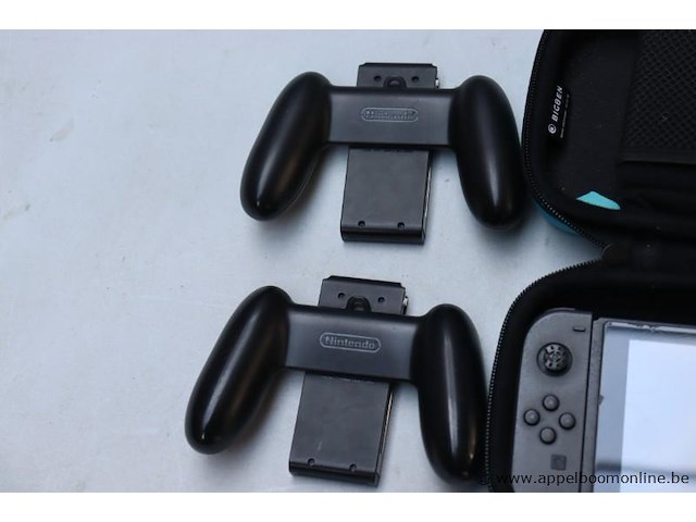 Spelconsole nintendo switch vv 3 spelletjes, zonder kabels, werking niet gekend - afbeelding 4 van  4