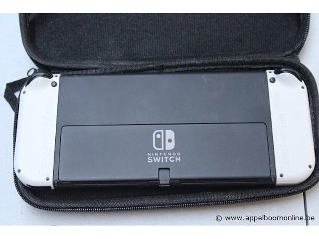 Spelconsole nintendo switch, zonder kabels, werking niet gekend, met 1 spel - afbeelding 3 van  3