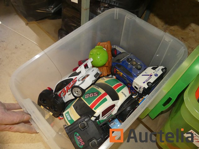 Spelletjes en speelgoed verschillend - afbeelding 2 van  10