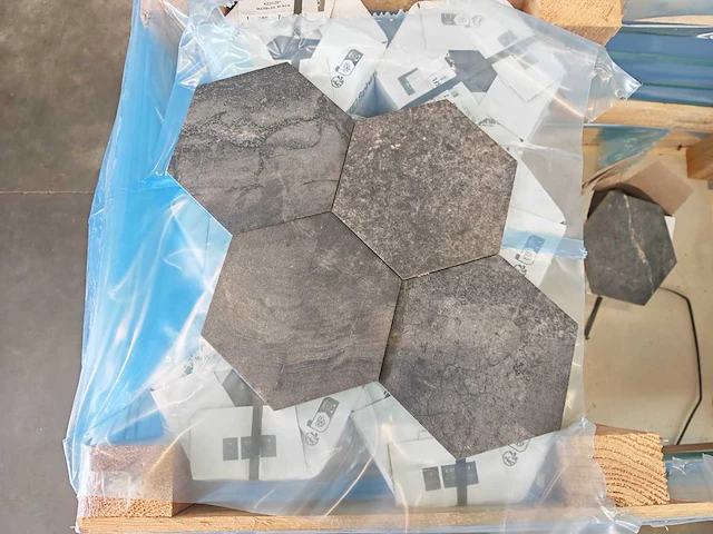 Sphinx marbles hexagon black mat vloertegel 25x22 cm 13,69 m² - afbeelding 1 van  6