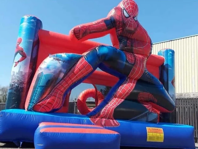 Spiderman springkasteel - afbeelding 1 van  3