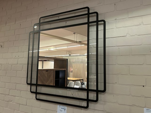 Spiegel deknudt - afbeelding 1 van  4