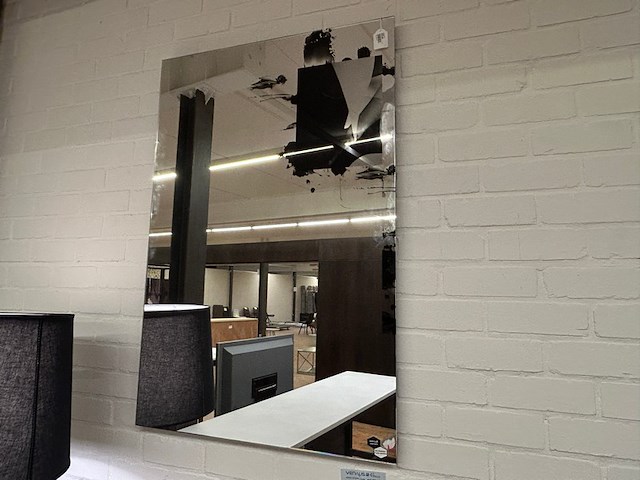 Spiegel deknudt - afbeelding 1 van  3