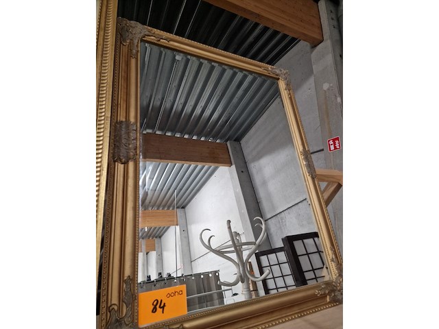 Spiegel en antieken schilderij - afbeelding 2 van  5