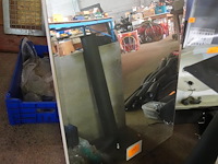 Spiegel met geslepen rand 70 x 95 cm - afbeelding 1 van  2