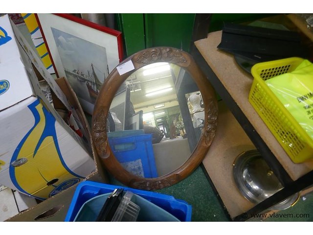 Spiegel met hout - afbeelding 1 van  1