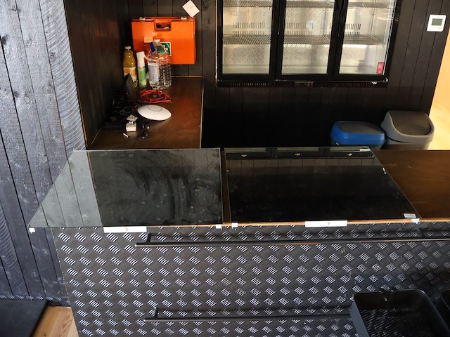 Spiegel met verlichting (x2) - afbeelding 1 van  5