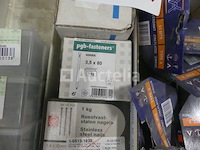 Spijkers en schroeven - afbeelding 6 van  33
