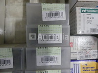 Spijkers en schroeven - afbeelding 16 van  33