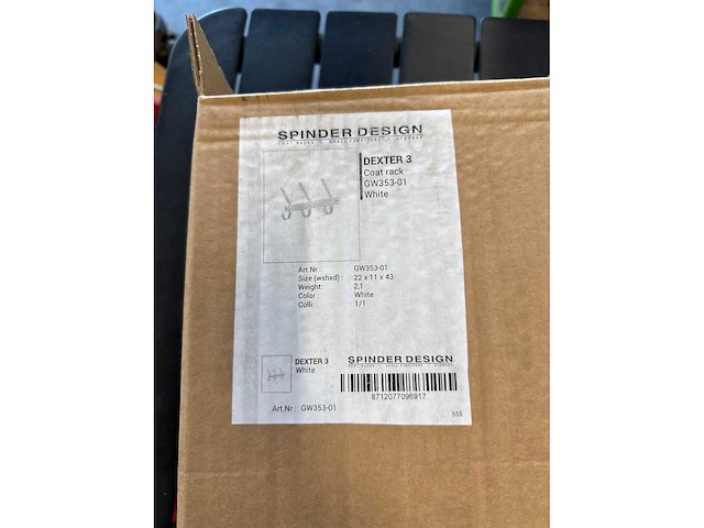 Spinder design dexter 3 kapstok - afbeelding 2 van  3