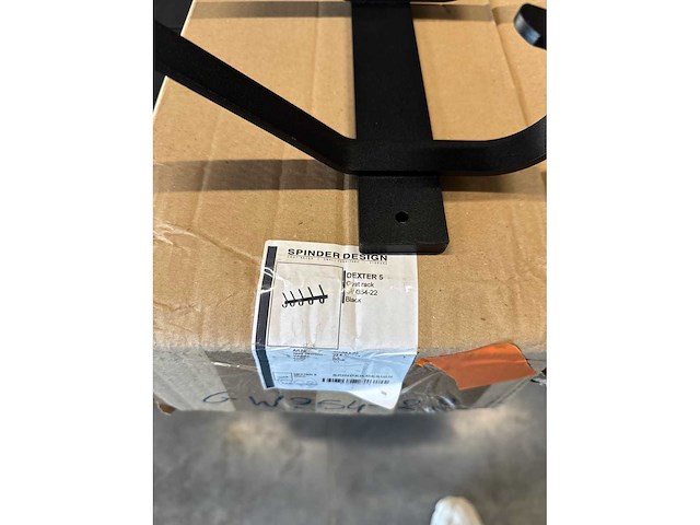 Spinder design dexter 5 kapstok - afbeelding 2 van  2