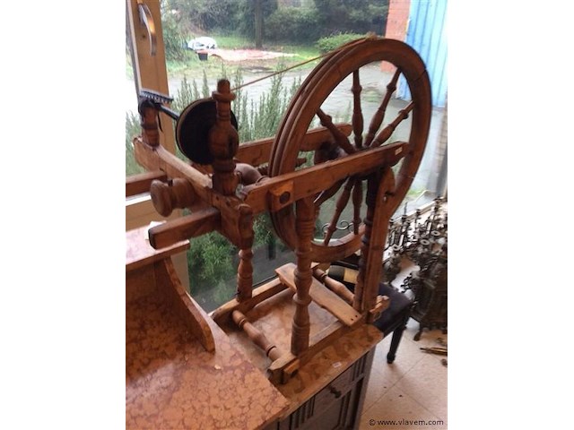 Spinnewiel - afbeelding 1 van  3