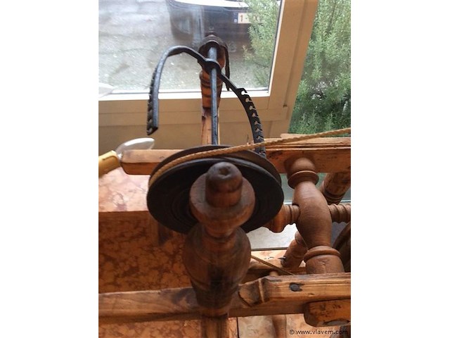 Spinnewiel - afbeelding 3 van  3