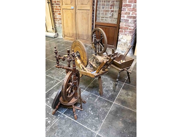 Spinnewielen - afbeelding 1 van  3