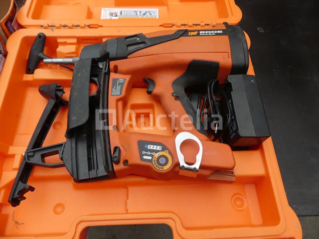 Spit 800e pulsa gasspijkermachine - afbeelding 5 van  8