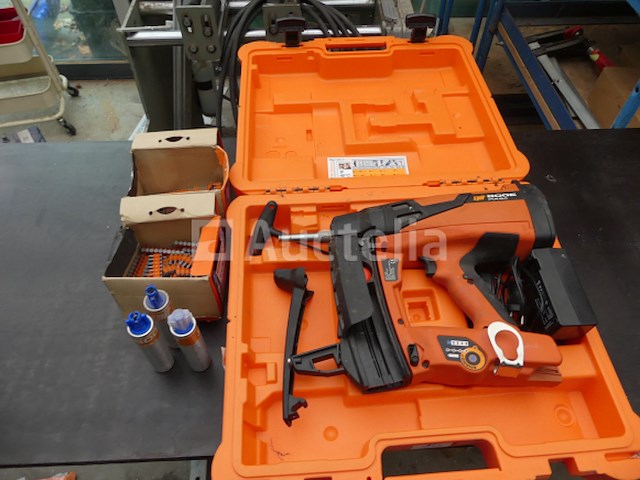 Spit 800e pulsa gasspijkermachine - afbeelding 6 van  8