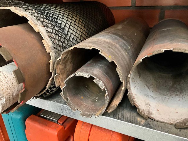 Spit diamantboorstatief + 15 diamantboren - afbeelding 4 van  9