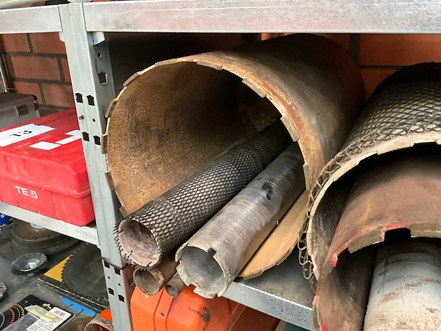 Spit diamantboorstatief + 15 diamantboren - afbeelding 6 van  9