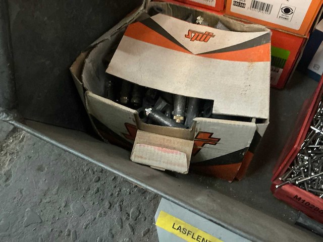 Spit divers bevestigingsmateriaal - afbeelding 4 van  4