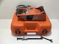 Spit f 40 muursleuvenfrees