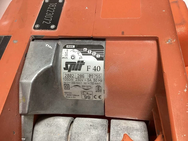 Spit f 40 muursleuvenfrees - afbeelding 6 van  9