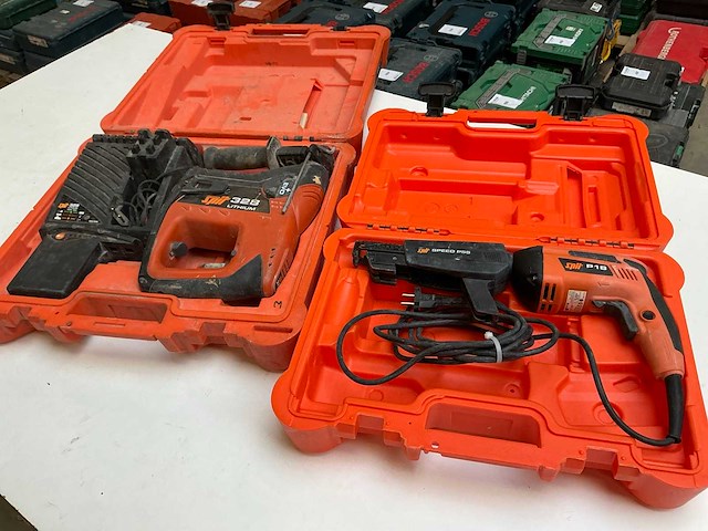 Spit gereedschappen (2x) - afbeelding 1 van  7