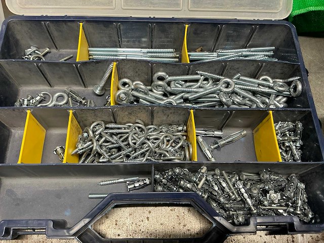 Spit partij bevestigingsmateriaal - afbeelding 2 van  4