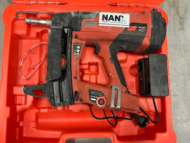 Spit pulsa 40p+ tacker - afbeelding 1 van  4