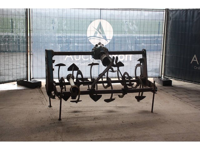 Spitmachine - afbeelding 1 van  1