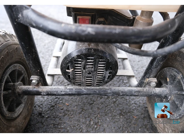 Spoel- en vulstation - afbeelding 6 van  6