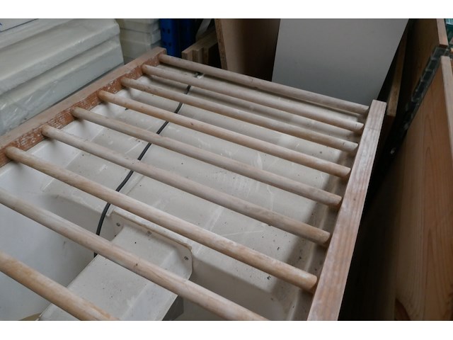 Spoelkuip met circulerende waterpomp en sproeier - afbeelding 5 van  5