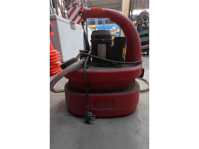 Spoelpomp ridgid - afbeelding 1 van  4