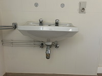 Spoeltafel met spiegel en toebehoren - afbeelding 2 van  2