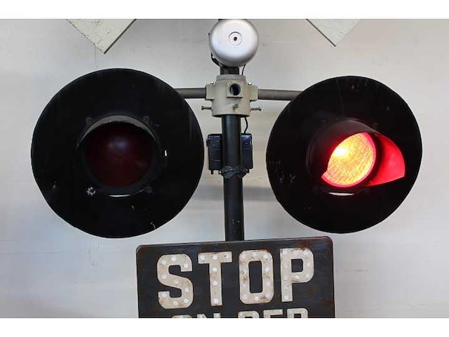 Spoorweg installatie - afbeelding 1 van  5