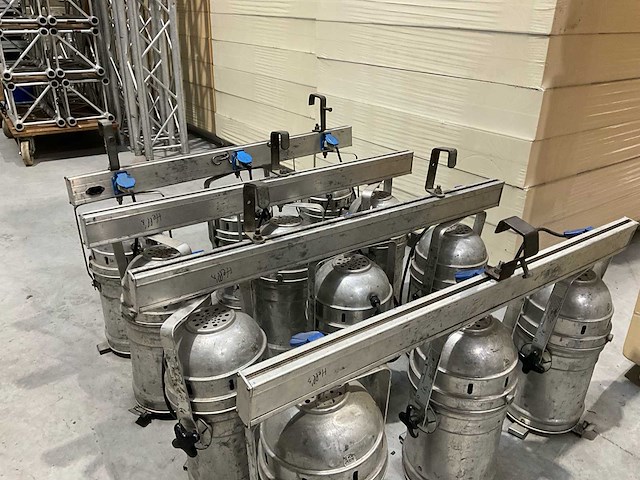 Spotlight par 64 - afbeelding 4 van  6