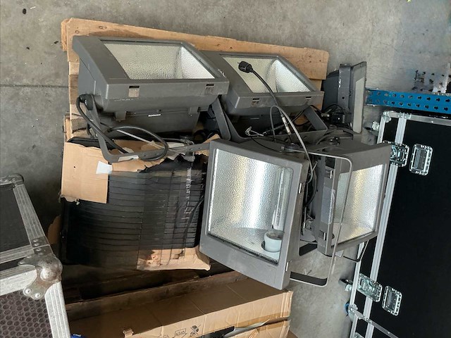 Spots 400 w hqi electronica - afbeelding 2 van  2