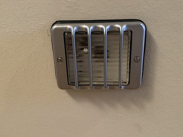 Spots aan trap (werking niet gekend) - 13st - afbeelding 2 van  3