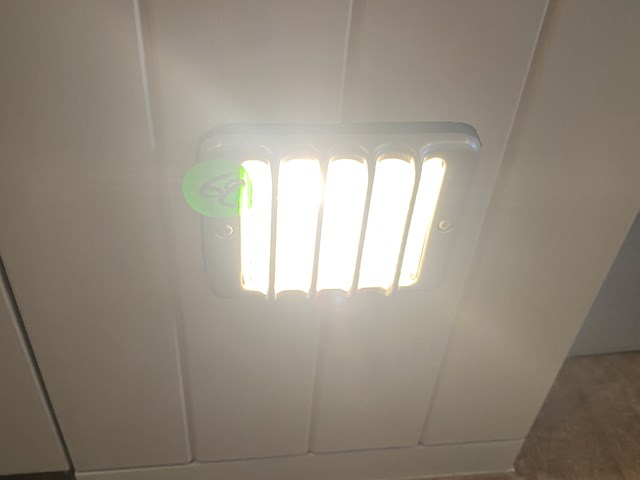 Spots aan trap (werking niet gekend) - 13st - afbeelding 3 van  3