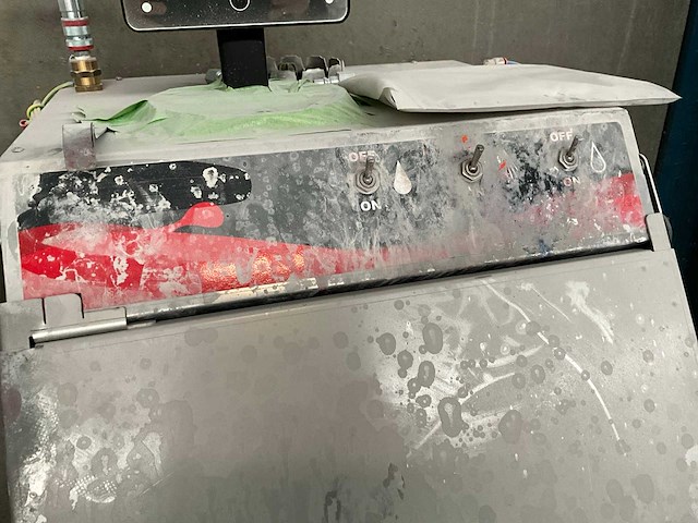 Sprayco rosauto verfspuitmachine - afbeelding 7 van  10