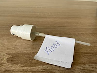 Spraypomp pav/c 20/410 wit glad actuator wit 130mcl pomp (21500x) - afbeelding 1 van  4