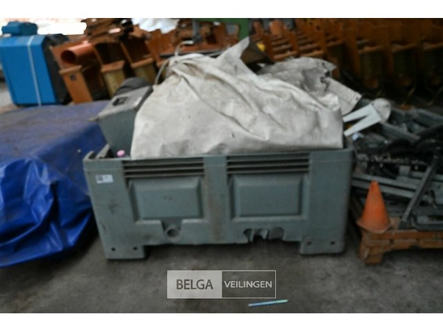 Springkasteel + blower - afbeelding 2 van  5