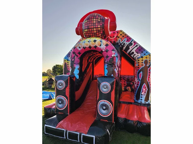 Springkasteel “disco" - afbeelding 1 van  6