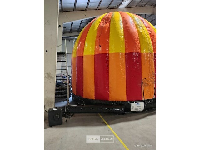 Springkasteel + gibbons blower - afbeelding 9 van  12