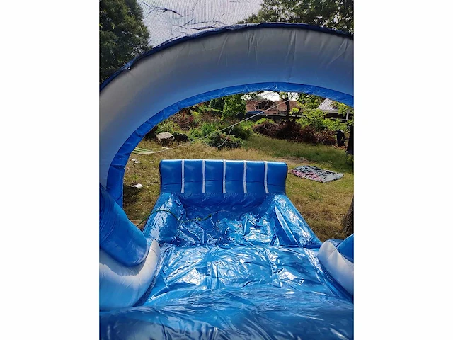 Springkasteel “haai" met afneembaar zwembad/ballenbad - afbeelding 5 van  5