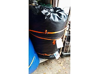 Springkasteel “hut" - afbeelding 3 van  4