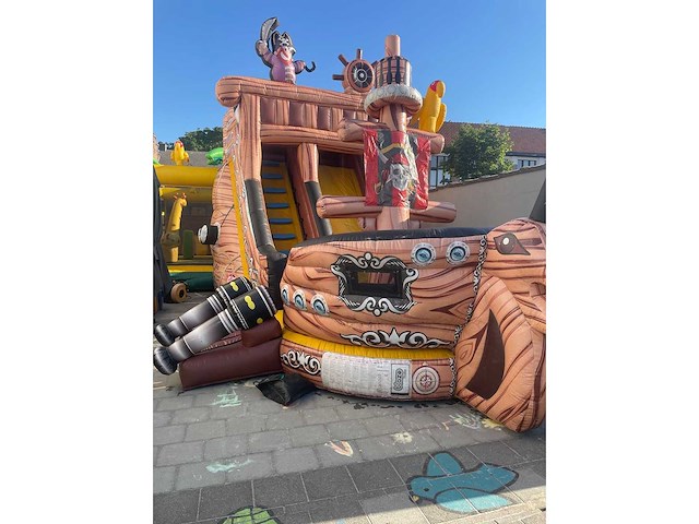 Springkasteel piratenboot - afbeelding 2 van  2