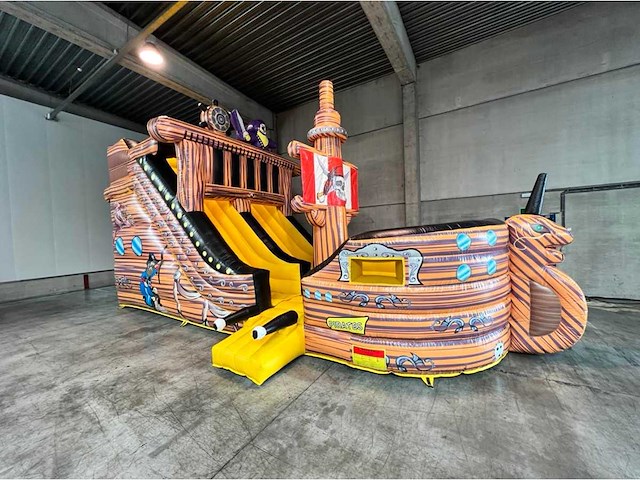 Springkasteel piratenboot - afbeelding 1 van  3