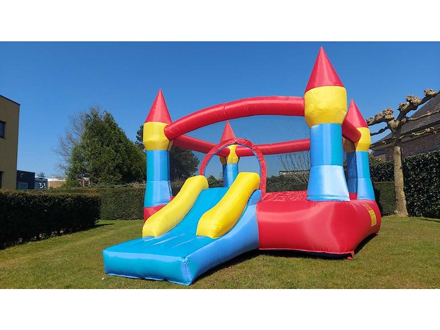 Springkasteel 'regenboog' - afbeelding 3 van  3